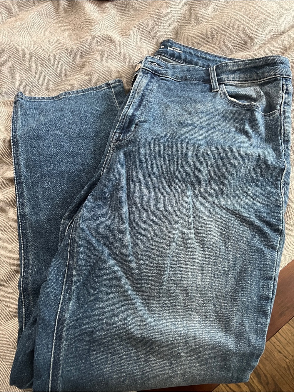 Womens Blue Denim Jeans - Classic Straight Fit size 20 old navy